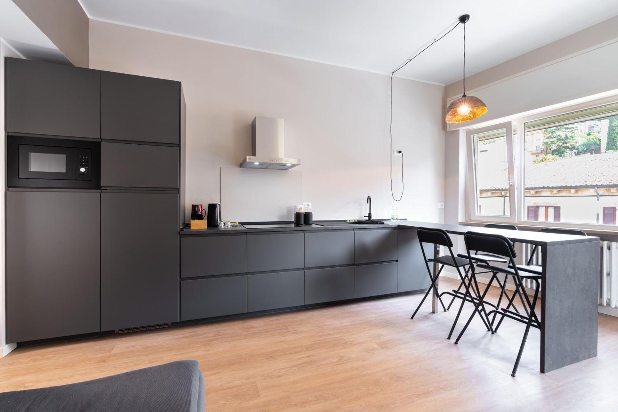 Nino Bixio Apartment เวโรนา ภายนอก รูปภาพ
