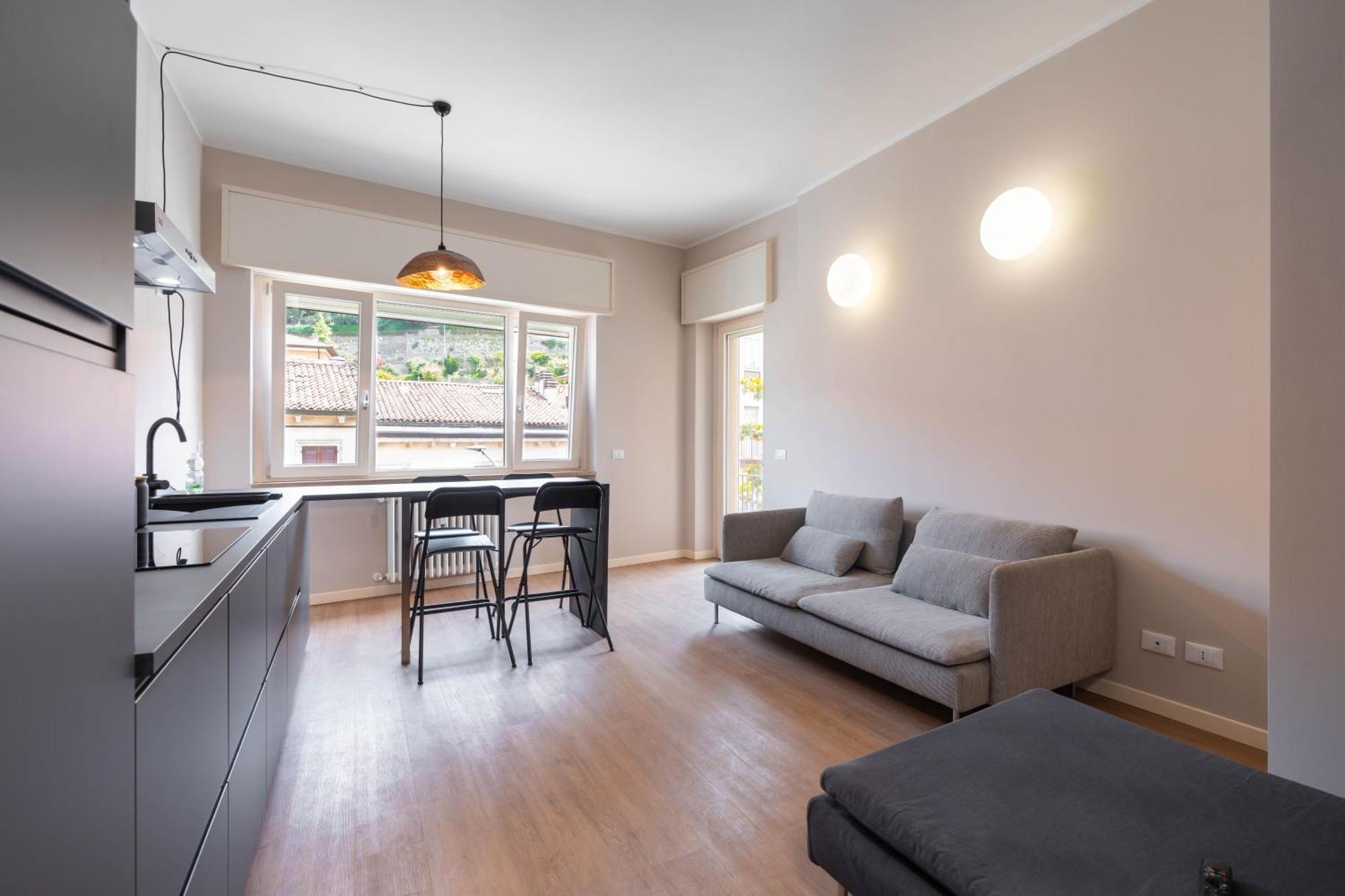Nino Bixio Apartment เวโรนา ภายนอก รูปภาพ
